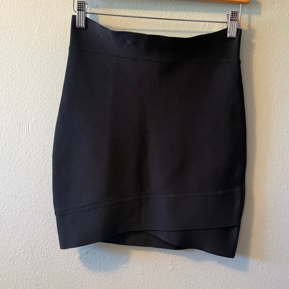 BCBGMAXAZRIA Silvie Black Bandage Mini Skirt